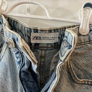 Zara mom short size 2